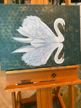 Load image into Gallery viewer, Swan